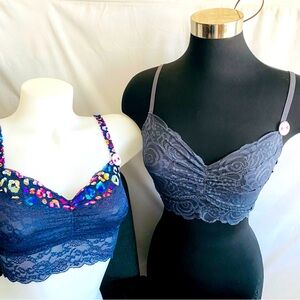 2 NWT Victoria’s Secret PINK Lace Bralettes M